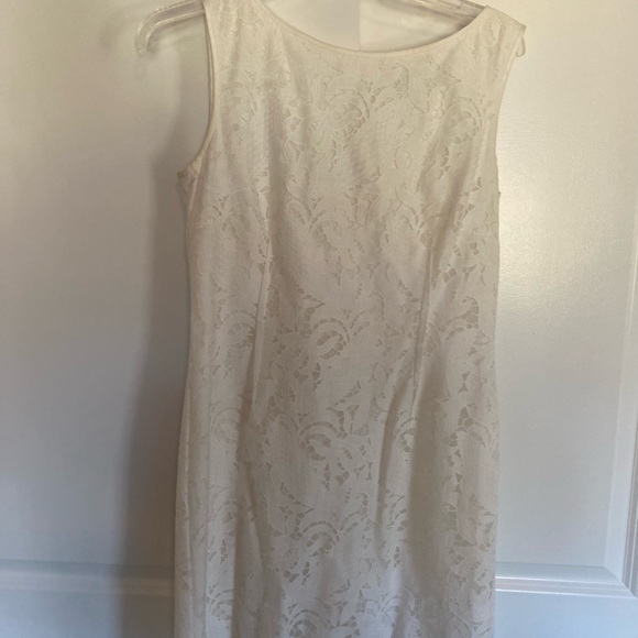 Tahari white lace dress - Picture 2 of 4